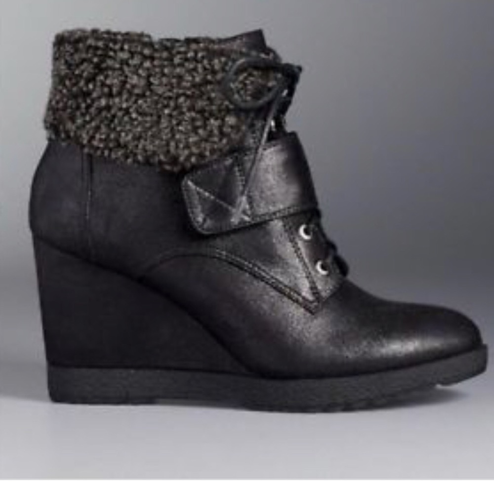 Simply Vera Wilma Booties